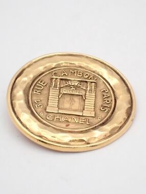 Chanel cambon Brooch shown live